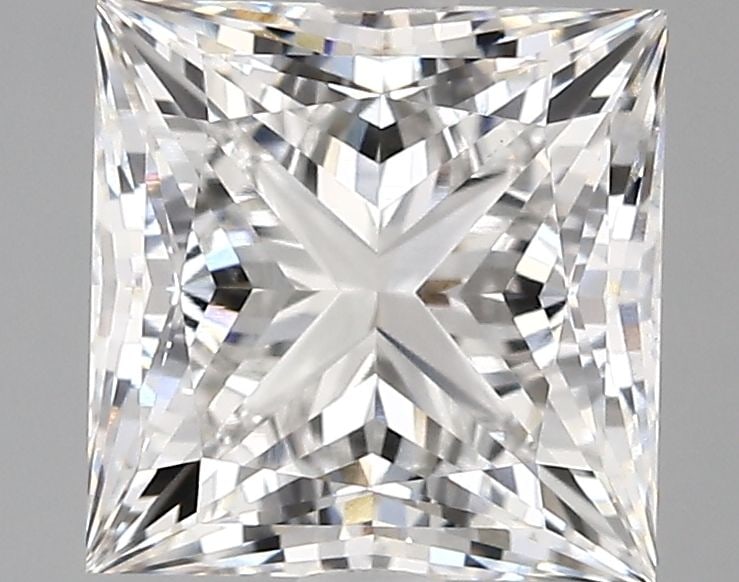 Loose Diamond - PRINCESS 3.34ct E VVS2: Loose Diamond - PRINCESS 3.34ct E VVS2 Source: This is a real non-mined Diamond that has been grown in a lab Shape: PRINCESS Carats: 3.34 Color: E Clarity: VVS2 Certification: IGI Video:
