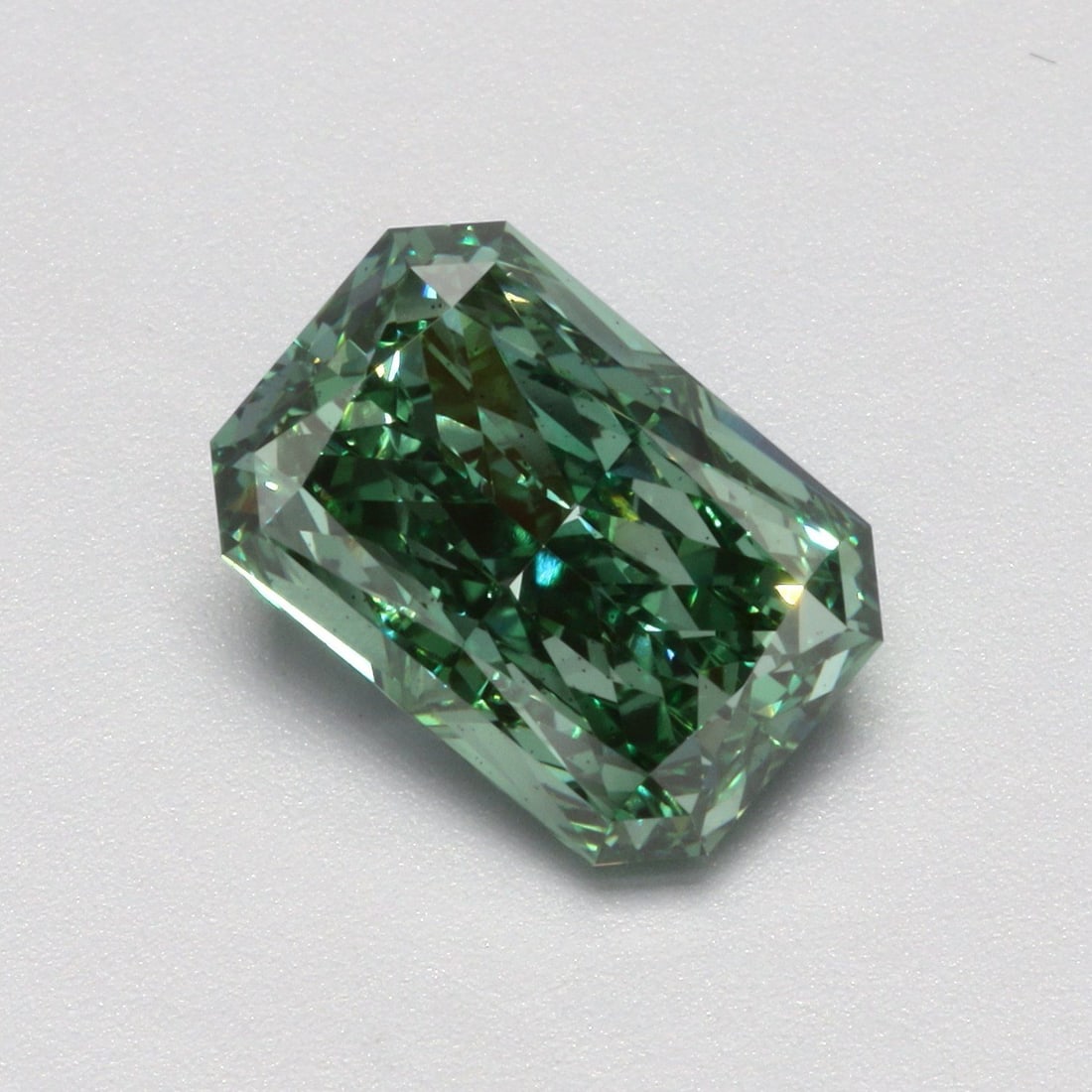Loose Diamond - RADIANT 2.51ct Fancy Vivid Green SI1 (1 of 1)