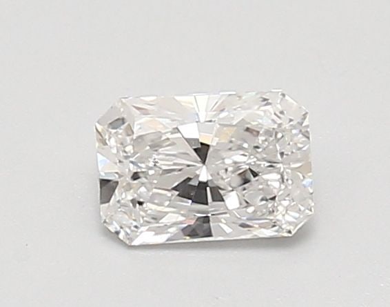 Loose Diamond - RADIANT 0.67ct D VVS2: Loose Diamond - RADIANT 0.67ct D VVS2 Source: This is a real non-mined Diamond that has been grown in a lab Shape: RADIANT Carats: 0.67 Color: D Clarity: VVS2 Certification: IGI Video: