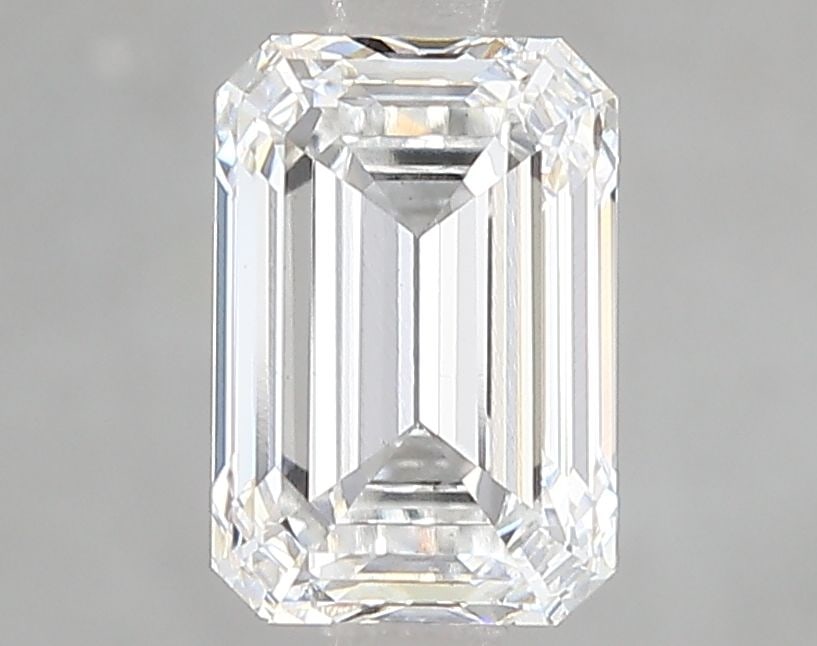 Loose Diamond - EMERALD 2.06ct D VS1: Loose Diamond - EMERALD 2.06ct D VS1 Source: This is a real non-mined Diamond that has been grown in a lab Shape: EMERALD Carats: 2.06 Color: D Clarity: VS1 Certification: IGI Video: