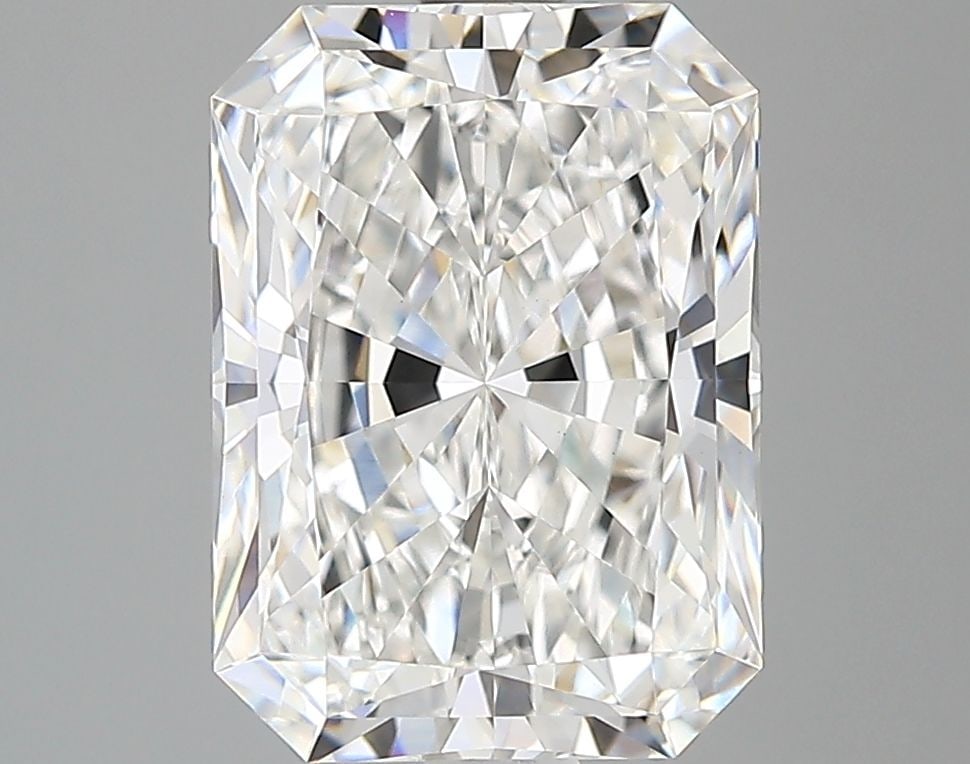 Loose Diamond - RADIANT 2.67ct Fancy Vivid Blue VVS2: Loose Diamond - RADIANT 2.67ct Fancy Vivid Blue VVS2 Source: This is a real non-mined Diamond that has been grown in a lab Shape: RADIANT Carats: 2.67 Color: Fancy Vivid Blue Certification: IGI Video: