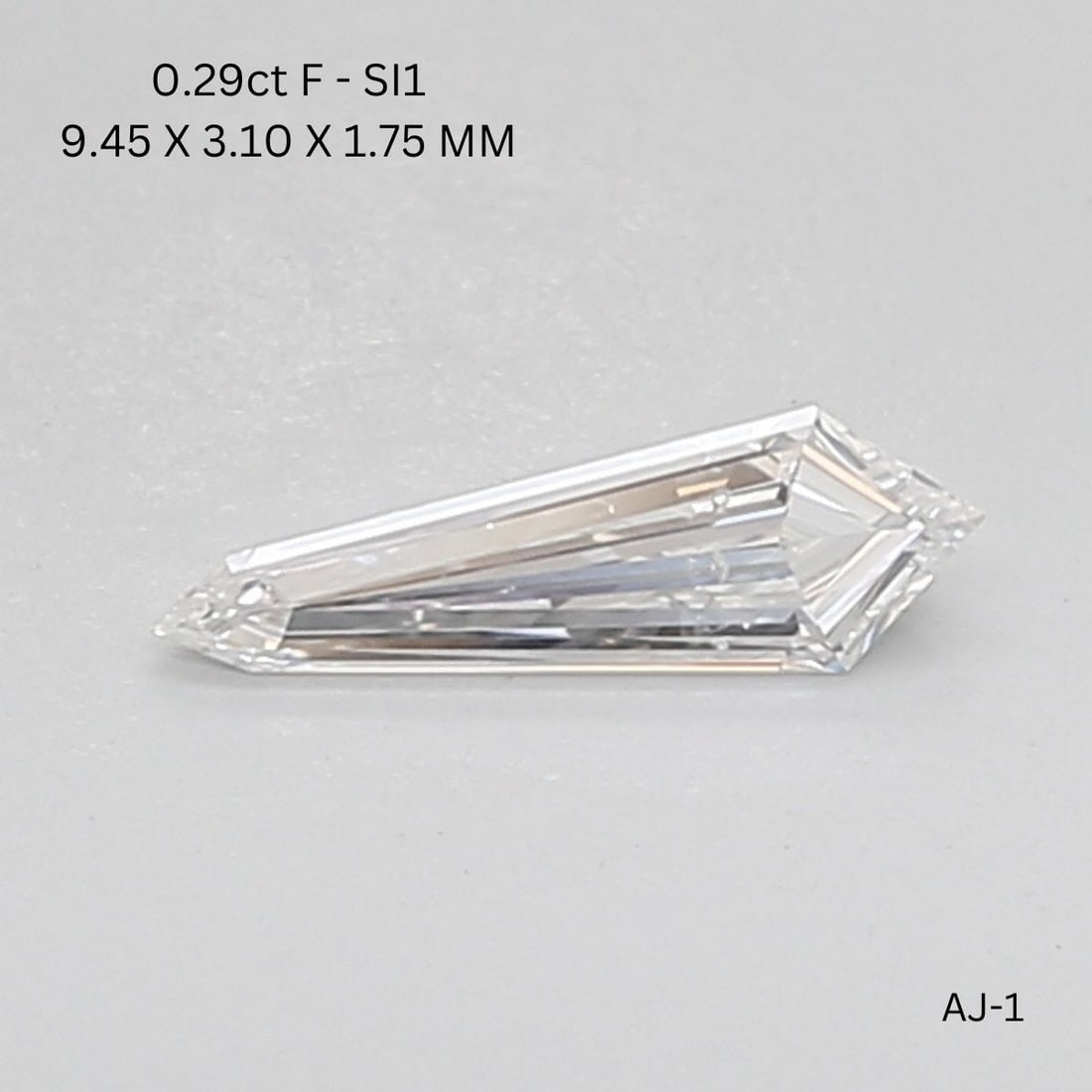 Loose Diamond - SHIELD 0.29ct F SI1: Loose Diamond - SHIELD 0.29ct F SI1 Source: This is a real non-mined Diamond that has been grown in a lab Shape: SHIELD Carats: 0.29 Color: F Clarity: SI1 Certification: NONE Video: