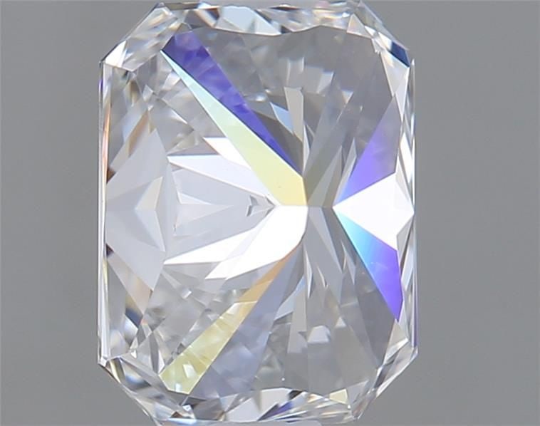 Loose Diamond - RADIANT 1.19ct E VS1: Loose Diamond - RADIANT 1.19ct E VS1 Source: This is a real non-mined Diamond that has been grown in a lab Shape: RADIANT Carats: 1.19 Color: E Clarity: VS1 Certification: IGI Video: