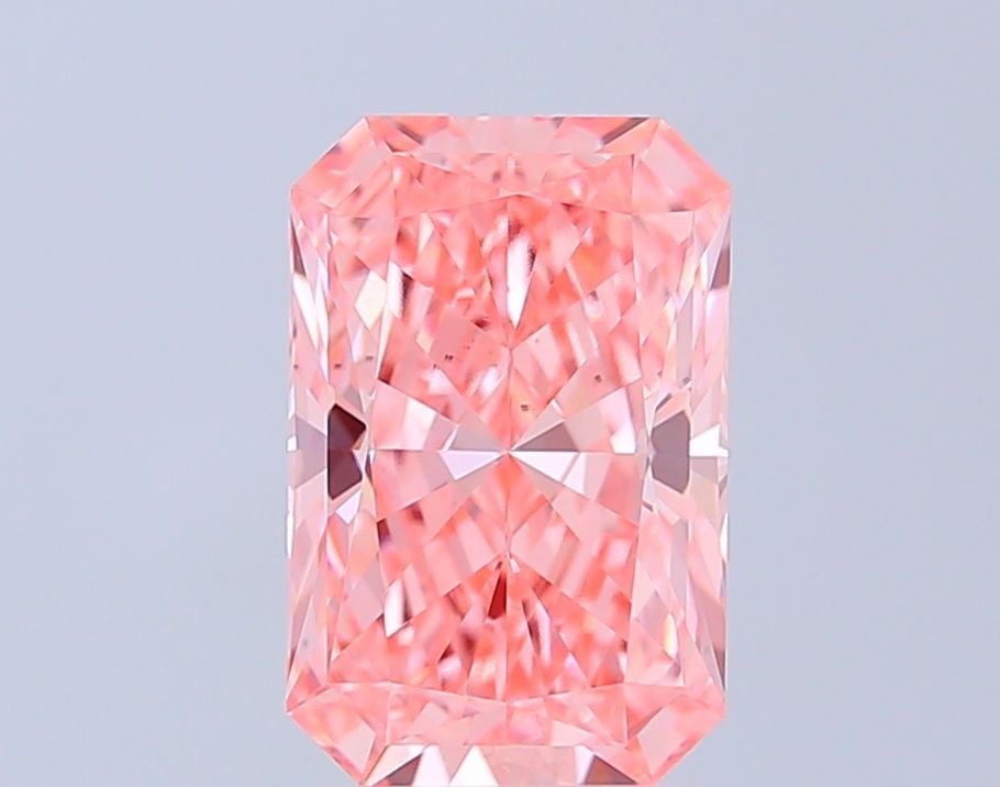 Loose Diamond - RADIANT 3.26ct Fancy Vivid Pink VS2: Loose Diamond - RADIANT 3.26ct Fancy Vivid Pink VS2 Source: This is a real non-mined Diamond that has been grown in a lab Shape: RADIANT Carats: 3.26 Color: Fancy Vivid Pink Certification: IGI Video: