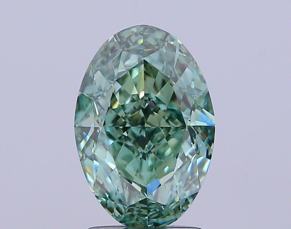 Loose Diamond - OVAL 2.82ct Fancy Vivid Green VS1: Loose Diamond - OVAL 2.82ct Fancy Vivid Green VS1 Source: This is a real non-mined Diamond that has been grown in a lab Shape: OVAL Carats: 2.82 Color: Fancy Vivid Green Certification: IGI Video: