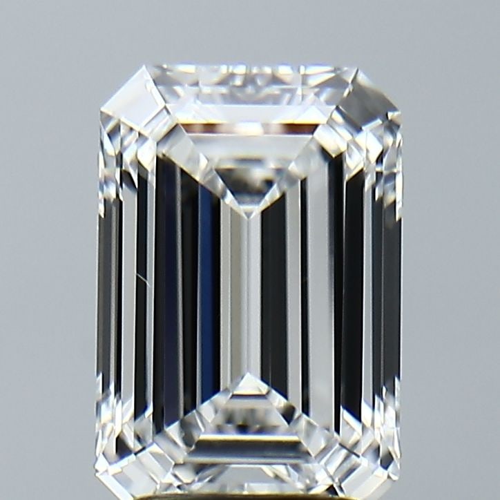 Loose Diamond - EMERALD 2.52ct E VVS2: Loose Diamond - EMERALD 2.52ct E VVS2 Source: This is a real non-mined Diamond that has been grown in a lab Shape: EMERALD Carats: 2.52 Color: E Clarity: VVS2 Certification: IGI Video: