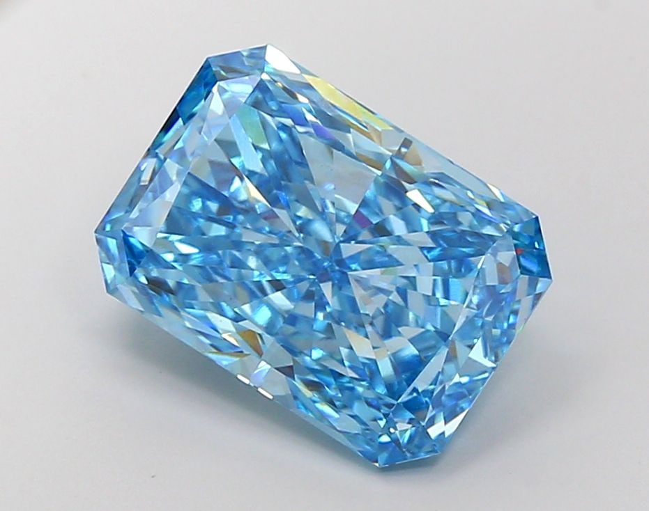 Loose Diamond - RADIANT 9.24ct Fancy Vivid Blue VS1: Loose Diamond - RADIANT 9.24ct Fancy Vivid Blue VS1 Source: This is a real non-mined Diamond that has been grown in a lab Shape: RADIANT Carats: 9.24 Color: Fancy Vivid Blue Certification: IGI Video: