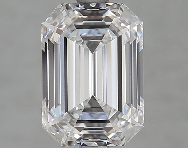 Loose Diamond - EMERALD 3.14ct D FL: Loose Diamond - EMERALD 3.14ct D FL Source: This is a real non-mined Diamond that has been grown in a lab Shape: EMERALD Carats: 3.14 Color: D Clarity: FL Certification: IGI Video: