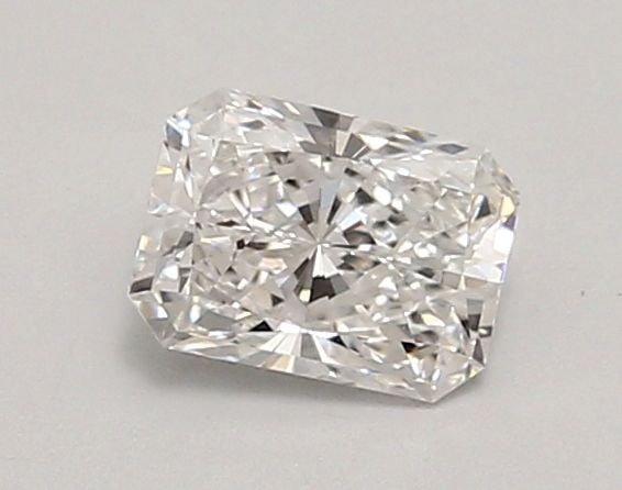 Loose Diamond - RADIANT 0.84ct D VVS1: Loose Diamond - RADIANT 0.84ct D VVS1 Source: This is a real non-mined Diamond that has been grown in a lab Shape: RADIANT Carats: 0.84 Color: D Clarity: VVS1 Certification: IGI Video: Video Link