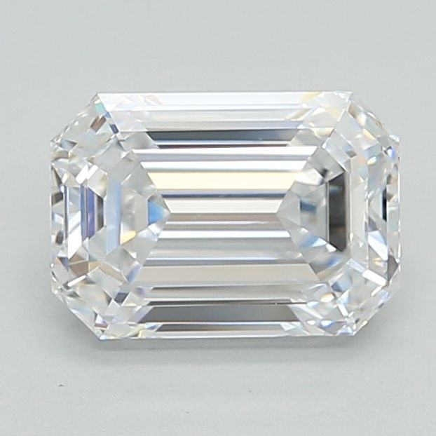 Loose Diamond - EMERALD 2.6ct D VVS1: Loose Diamond - EMERALD 2.6ct D VVS1 Source: This is a real non-mined Diamond that has been grown in a lab Shape: EMERALD Carats: 2.6 Color: D Clarity: VVS1 Certification: GIA Video: Video Link