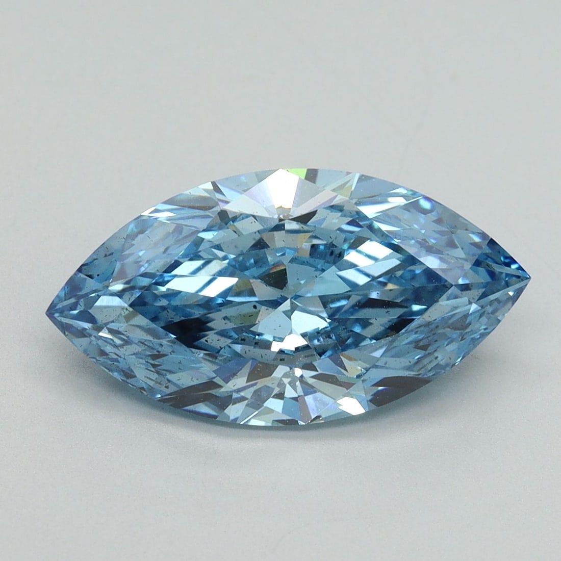 Loose Diamond - MARQUISE 3.01ct Fancy Vivid Blue SI1: Loose Diamond - MARQUISE 3.01ct Fancy Vivid Blue SI1 Source: This is a real non-mined Diamond that has been grown in a lab Shape: MARQUISE Carats: 3.01 Color: Fancy Vivid Blue Certification: IGI Video
