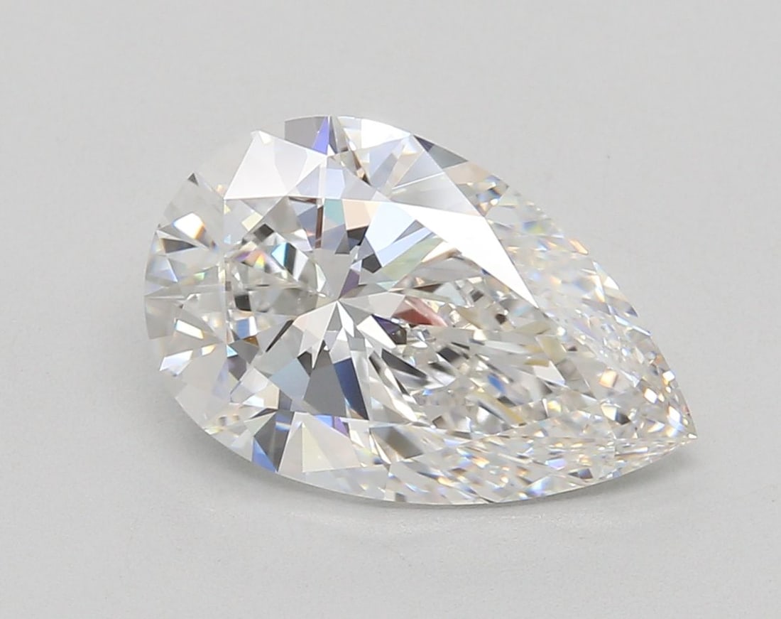 Loose Diamond - PEAR 4.0ct F VS1: Loose Diamond - PEAR 4.0ct F VS1 Source: This is a real non-mined Diamond that has been grown in a lab Shape: PEAR Carats: 4.0 Color: F Clarity: VS1 Certification: IGI Video: