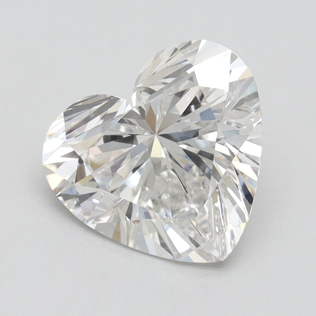 Loose Diamond - HEART 3.27ct G VS1: Loose Diamond - HEART 3.27ct G VS1 Source: This is a real non-mined Diamond that has been grown in a lab Shape: HEART Carats: 3.27 Color: G Clarity: VS1 Certification: IGI Video: