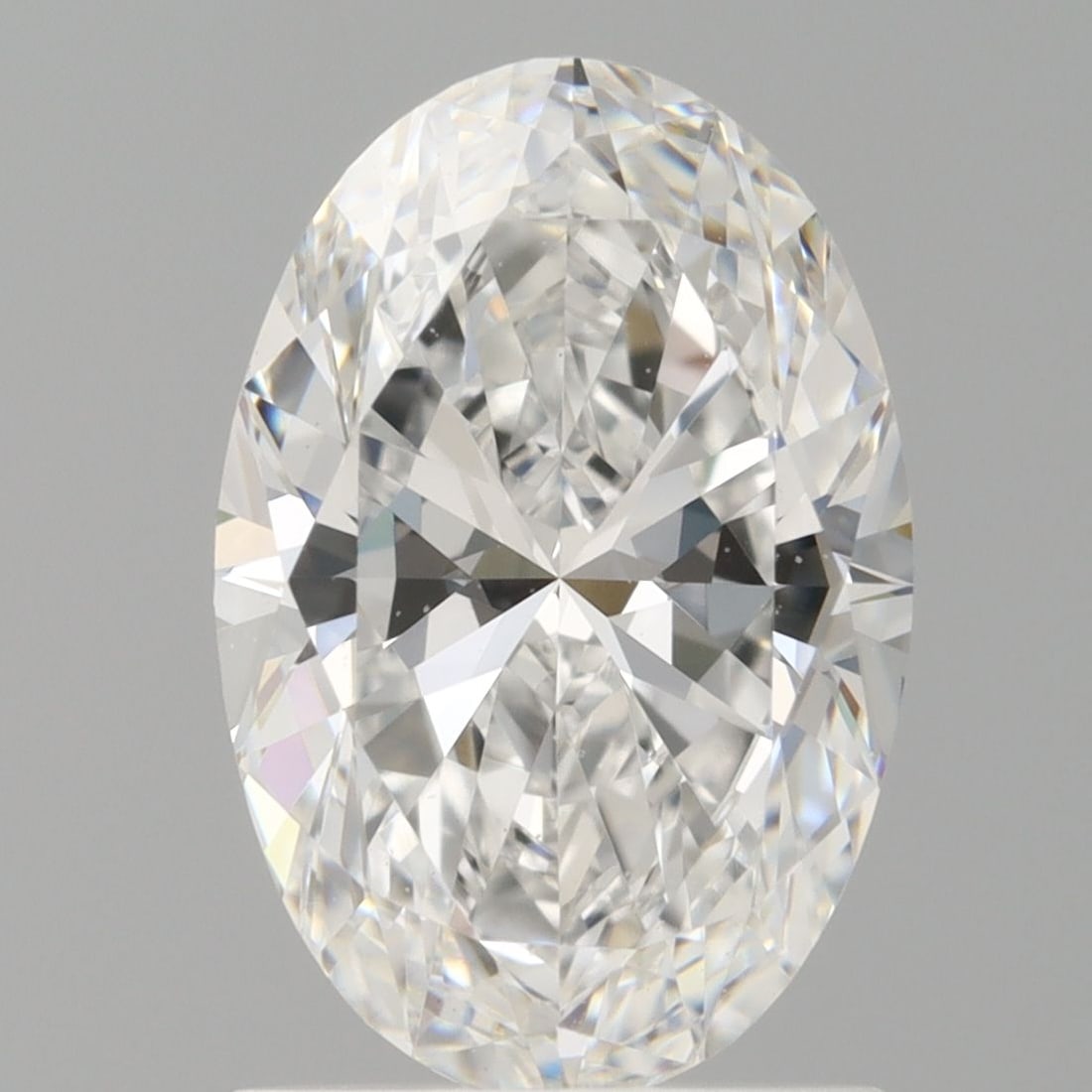 Loose Diamond - OVAL 1.52ct E VVS2: Loose Diamond - OVAL 1.52ct E VVS2 Source: This is a real non-mined Diamond that has been grown in a lab Shape: OVAL Carats: 1.52 Color: E Clarity: VVS2 Certification: IGI Video: