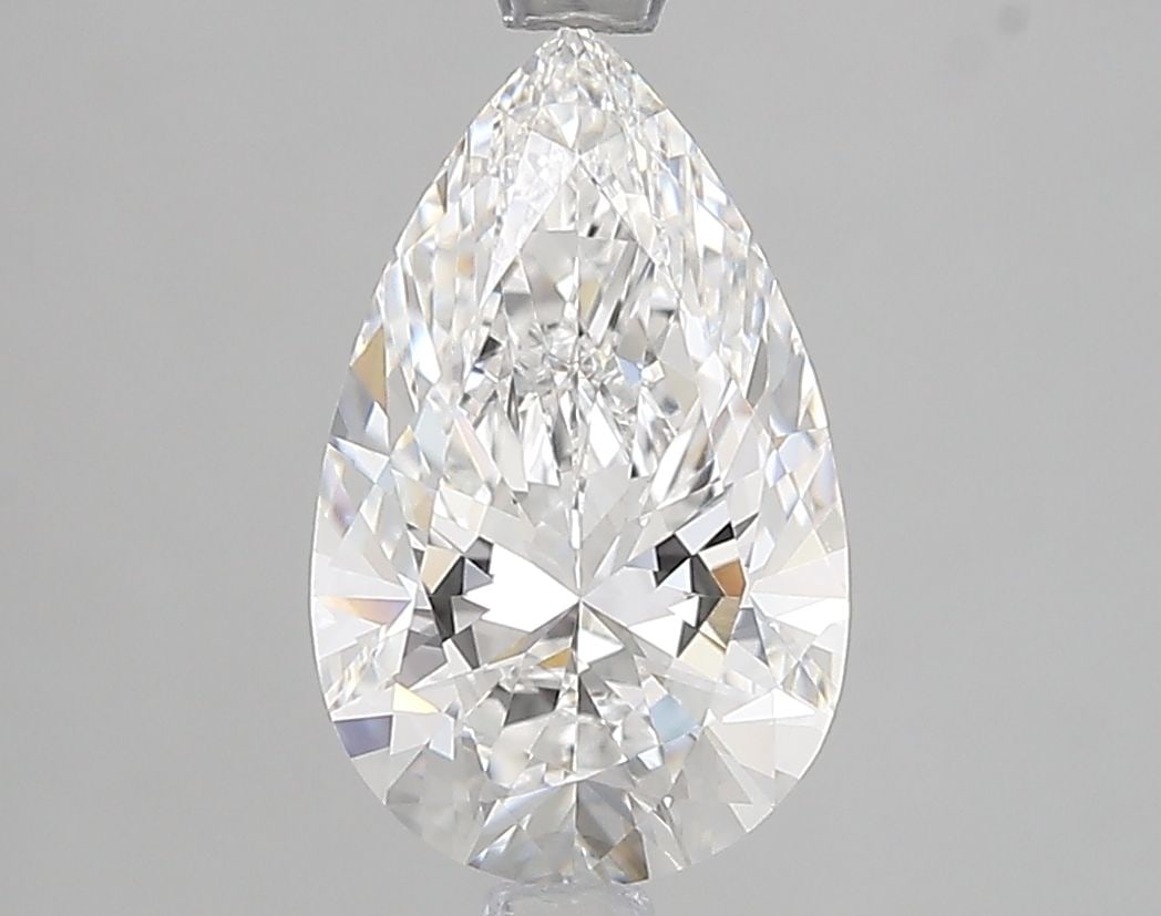 Loose Diamond - PEAR 5.01ct E VVS2: Loose Diamond - PEAR 5.01ct E VVS2 Source: This is a real non-mined Diamond that has been grown in a lab Shape: PEAR Carats: 5.01 Color: E Clarity: VVS2 Certification: IGI Video: