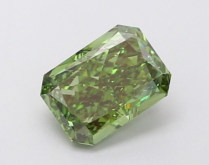 Loose Diamond - RADIANT 1.67ct Fancy Vivid Green VS1: Loose Diamond - RADIANT 1.67ct Fancy Vivid Green VS1 Source: This is a real non-mined Diamond that has been grown in a lab Shape: RADIANT Carats: 1.67 Color: Fancy Vivid Green Certification: IGI Video