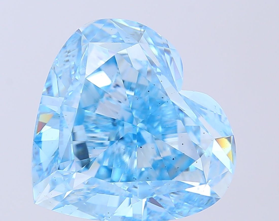 Loose Diamond - HEART 15.0ct Fancy Vivid Blue VS2: Loose Diamond - HEART 15.0ct Fancy Vivid Blue VS2 Source: This is a real non-mined Diamond that has been grown in a lab Shape: HEART Carats: 15.0 Color: Fancy Vivid Blue Certification: IGI Video: