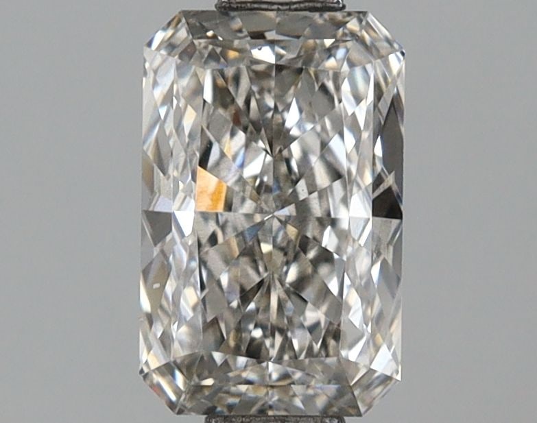 Loose Diamond - RADIANT 1.03ct Fancy Light Gray SI1: Loose Diamond - RADIANT 1.03ct Fancy Light Gray SI1 Source: This is a real non-mined Diamond that has been grown in a lab Shape: RADIANT Carats: 1.03 Color: Fancy Light Gray Certification: NONE Video: