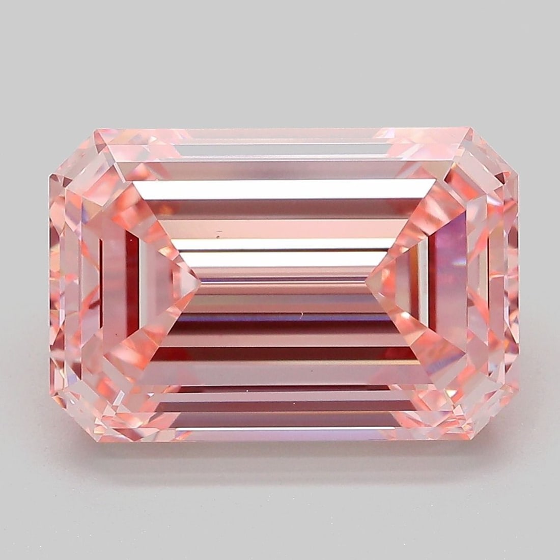 Loose Diamond - EMERALD 7.72ct Fancy Vivid Pink VS1: Loose Diamond - EMERALD 7.72ct Fancy Vivid Pink VS1 Source: This is a real non-mined Diamond that has been grown in a lab Shape: EMERALD Carats: 7.72 Color: Fancy Vivid Pink Certification: IGI Video: