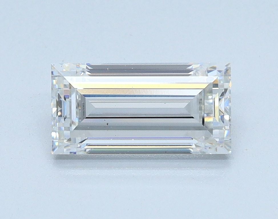 Loose Diamond - BAGUETTE 1.0ct E VS1: Loose Diamond - BAGUETTE 1.0ct E VS1 Source: This is a real non-mined Diamond that has been grown in a lab Shape: BAGUETTE Carats: 1.0 Color: E Clarity: VS1 Certification: IGI Video: