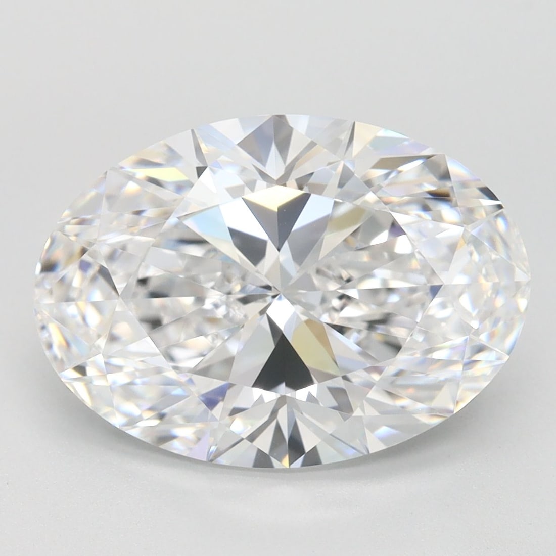 Loose Diamond - OVAL 4.32ct D IF: Loose Diamond - OVAL 4.32ct D IF Source: This is a real non-mined Diamond that has been grown in a lab Shape: OVAL Carats: 4.32 Color: D Clarity: IF Certification: IGI Video: