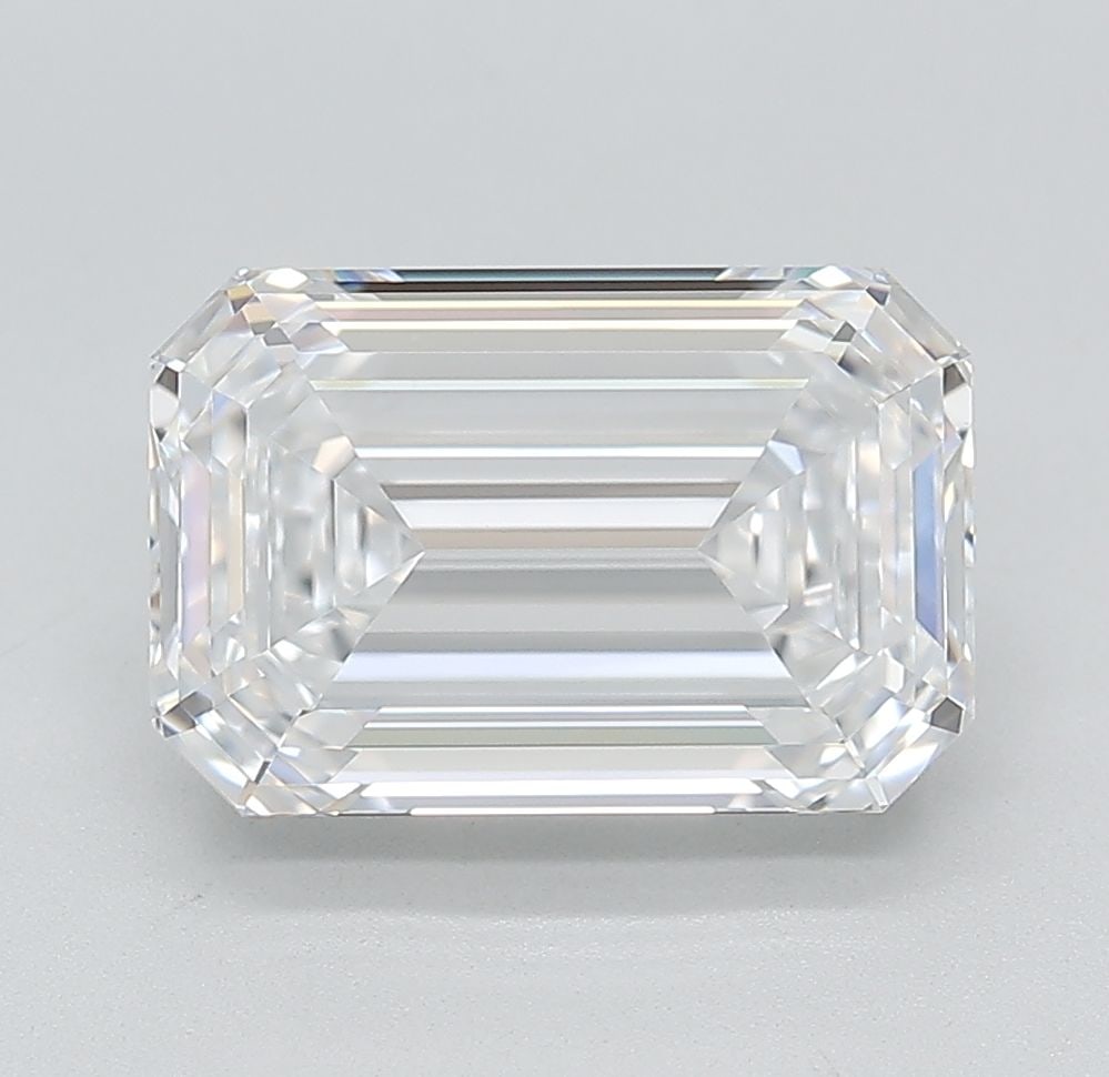 Loose Diamond - EMERALD 3.89ct D IF: Loose Diamond - EMERALD 3.89ct D IF Source: This is a real non-mined Diamond that has been grown in a lab Shape: EMERALD Carats: 3.89 Color: D Clarity: IF Certification: IGI Video: Video Link