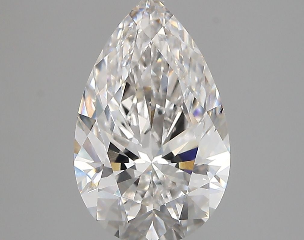 Loose Diamond - PEAR 2.31ct F VVS2: Loose Diamond - PEAR 2.31ct F VVS2 Source: This is a real non-mined Diamond that has been grown in a lab Shape: PEAR Carats: 2.31 Color: F Clarity: VVS2 Certification: IGI Video: