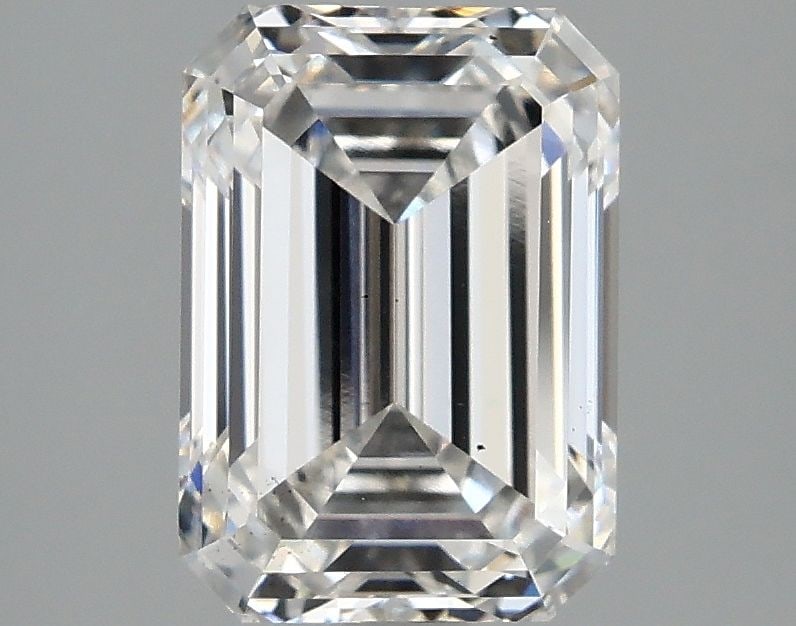 Loose Diamond - EMERALD 2.54ct E VS2: Loose Diamond - EMERALD 2.54ct E VS2 Source: This is a real non-mined Diamond that has been grown in a lab Shape: EMERALD Carats: 2.54 Color: E Clarity: VS2 Certification: IGI Video: