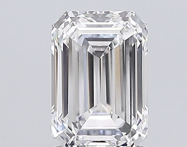 Loose Diamond - EMERALD 2.02ct D VVS2: Loose Diamond - EMERALD 2.02ct D VVS2 Source: This is a real non-mined Diamond that has been grown in a lab Shape: EMERALD Carats: 2.02 Color: D Clarity: VVS2 Certification: IGI Video: