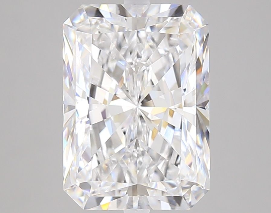 Loose Diamond - RADIANT 4.64ct D FL: Loose Diamond - RADIANT 4.64ct D FL Source: This is a real non-mined Diamond that has been grown in a lab Shape: RADIANT Carats: 4.64 Color: D Clarity: FL Certification: IGI Video: