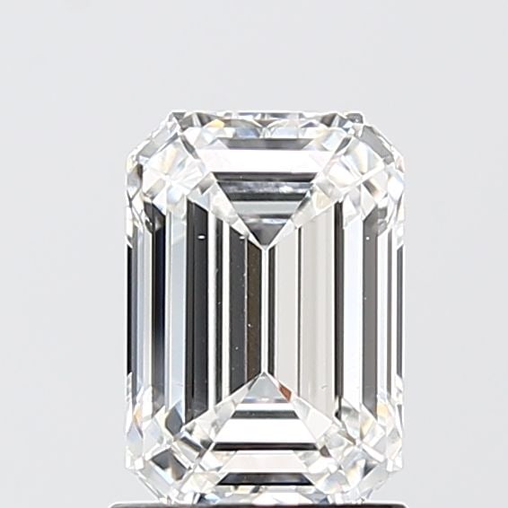 Loose Diamond - EMERALD 1.58ct E VS1: Loose Diamond - EMERALD 1.58ct E VS1 Source: This is a real non-mined Diamond that has been grown in a lab Shape: EMERALD Carats: 1.58 Color: E Clarity: VS1 Certification: IGI Additional images availa