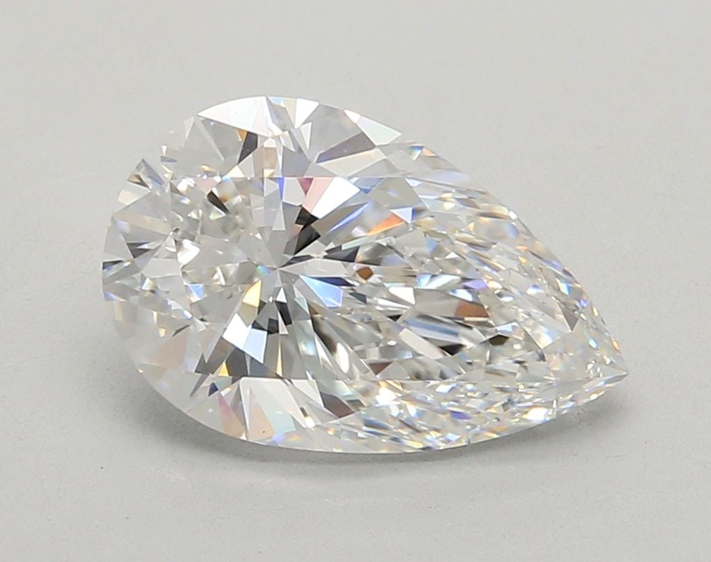 Loose Diamond - PEAR 3.44ct E VVS2: Loose Diamond - PEAR 3.44ct E VVS2 Source: This is a real non-mined Diamond that has been grown in a lab Shape: PEAR Carats: 3.44 Color: E Clarity: VVS2 Certification: IGI Video: