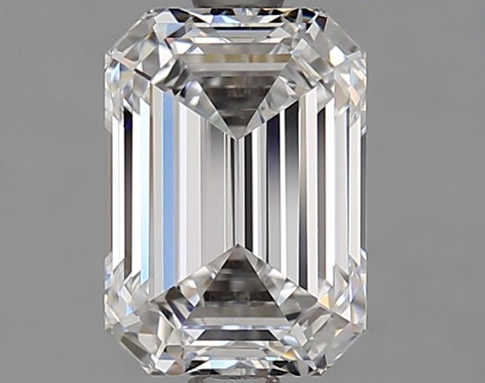Loose Diamond - EMERALD 2.06ct D VVS1: Loose Diamond - EMERALD 2.06ct D VVS1 Source: This is a real non-mined Diamond that has been grown in a lab Shape: EMERALD Carats: 2.06 Color: D Clarity: VVS1 Certification: GIA Video: