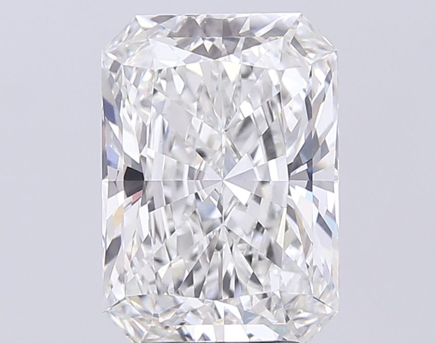Loose Diamond - RADIANT 5.08ct G VVS2: Loose Diamond - RADIANT 5.08ct G VVS2 Source: This is a real non-mined Diamond that has been grown in a lab Shape: RADIANT Carats: 5.08 Color: G Clarity: VVS2 Certification: IGI Additional images avai