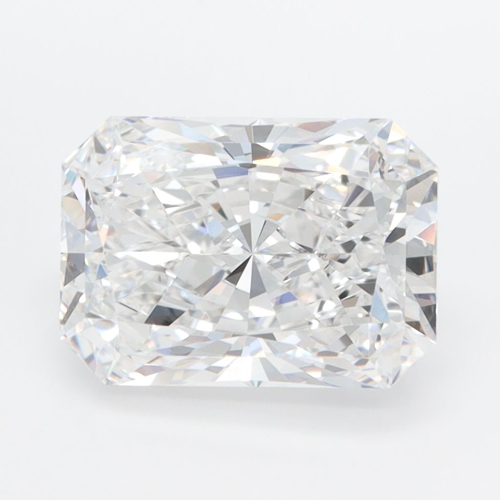 Loose Diamond - RADIANT 3.04ct D VVS1: Loose Diamond - RADIANT 3.04ct D VVS1 Source: This is a real non-mined Diamond that has been grown in a lab Shape: RADIANT Carats: 3.04 Color: D Clarity: VVS1 Certification: IGI Video: