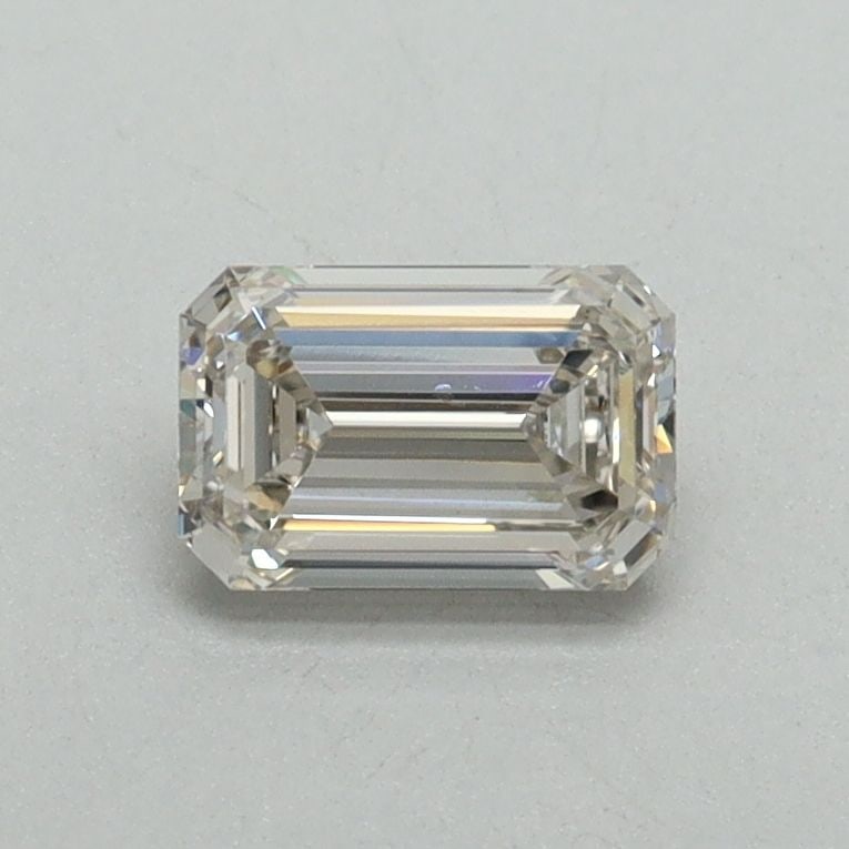 Loose Diamond - EMERALD 0.62ct I VS1: Loose Diamond - EMERALD 0.62ct I VS1 Source: This is a real non-mined Diamond that has been grown in a lab Shape: EMERALD Carats: 0.62 Color: I Clarity: VS1 Certification: IGI Video: