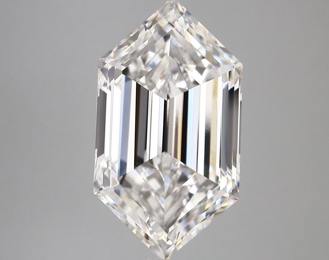 Loose Diamond - HEXAGONAL 7.02ct D VVS2: Loose Diamond - HEXAGONAL 7.02ct D VVS2 Source: This is a real non-mined Diamond that has been grown in a lab Shape: HEXAGONAL Carats: 7.02 Color: D Clarity: VVS2 Certification: IGI Video: