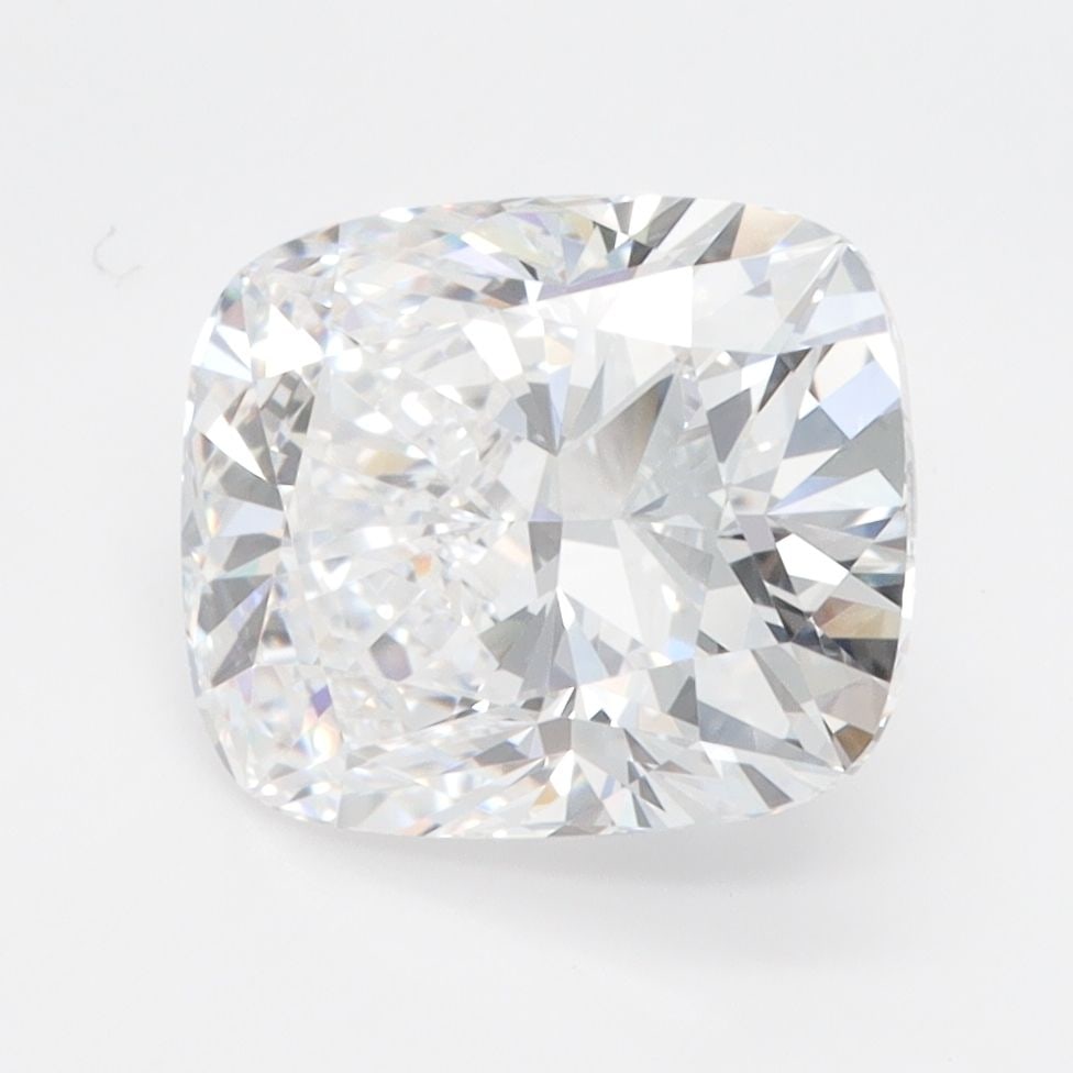 Loose Diamond - CUSHION MODIFIED 3.29ct D VVS1: Loose Diamond - CUSHION MODIFIED 3.29ct D VVS1 Source: This is a real non-mined Diamond that has been grown in a lab Shape: CUSHION MODIFIED Carats: 3.29 Color: D Clarity: VVS1 Certification: IGI Vide
