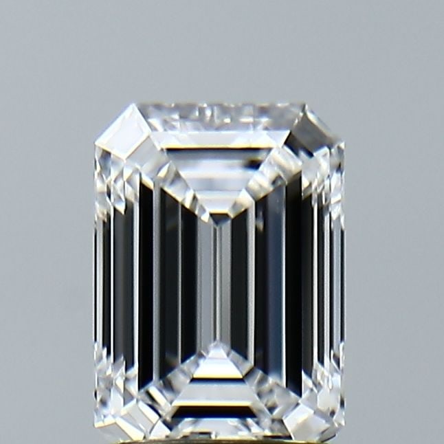 Loose Diamond - EMERALD 1.43ct D VS1: Loose Diamond - EMERALD 1.43ct D VS1 Source: This is a real non-mined Diamond that has been grown in a lab Shape: EMERALD Carats: 1.43 Color: D Clarity: VS1 Certification: IGI Video: