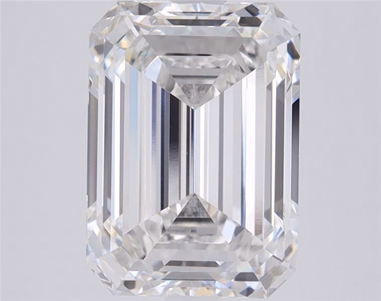 Loose Diamond - EMERALD 4.59ct E VS1: Loose Diamond - EMERALD 4.59ct E VS1 Source: This is a real non-mined Diamond that has been grown in a lab Shape: EMERALD Carats: 4.59 Color: E Clarity: VS1 Certification: IGI Video:
