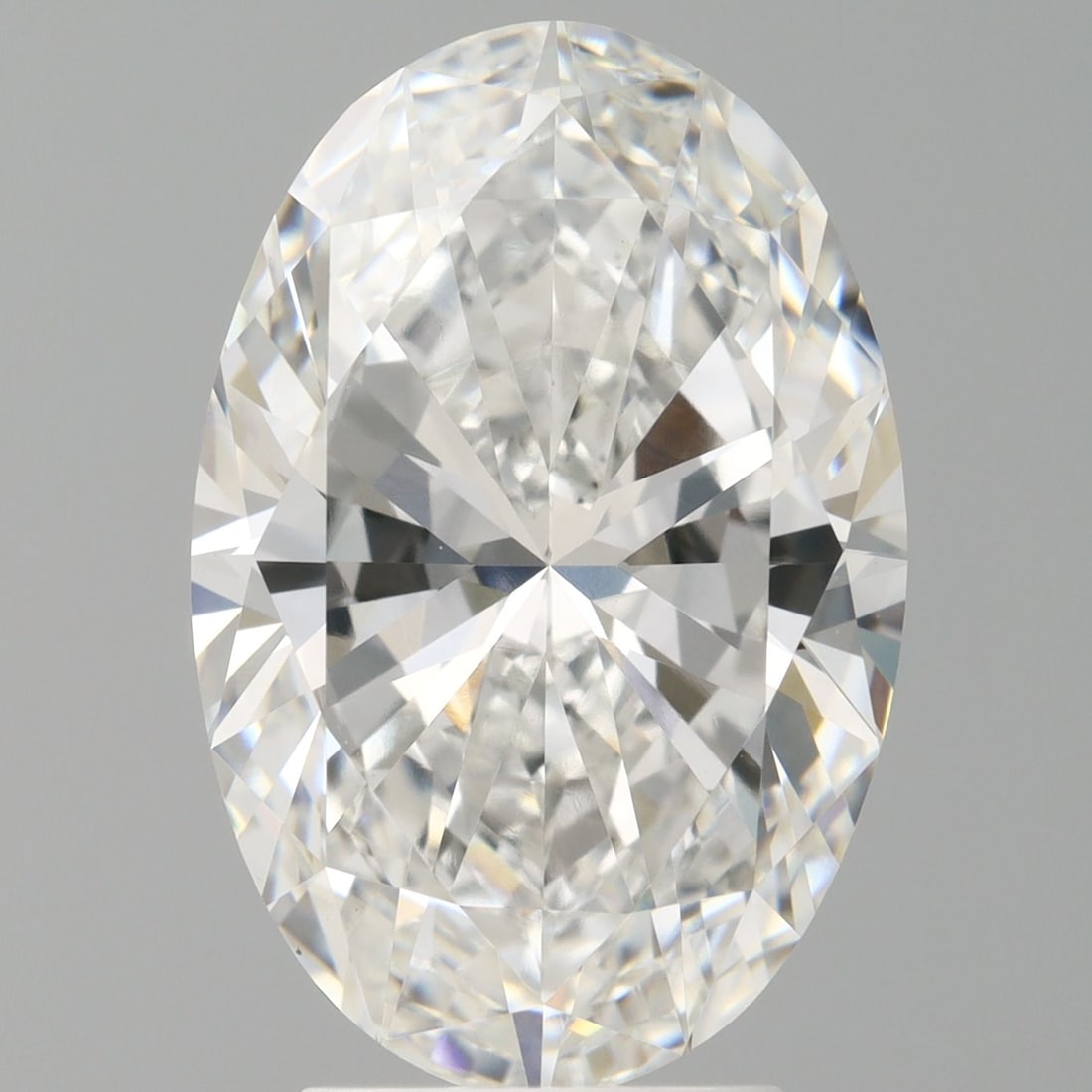 Loose Diamond - OVAL 4.0ct E VS1: Loose Diamond - OVAL 4.0ct E VS1 Source: This is a real non-mined Diamond that has been grown in a lab Shape: OVAL Carats: 4.0 Color: E Clarity: VS1 Certification: IGI Video: