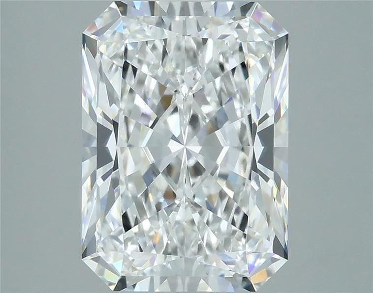 Loose Diamond - RADIANT 3.08ct D VVS2: Loose Diamond - RADIANT 3.08ct D VVS2 Source: This is a real non-mined Diamond that has been grown in a lab Shape: RADIANT Carats: 3.08 Color: D Clarity: VVS2 Certification: GCAL Video: