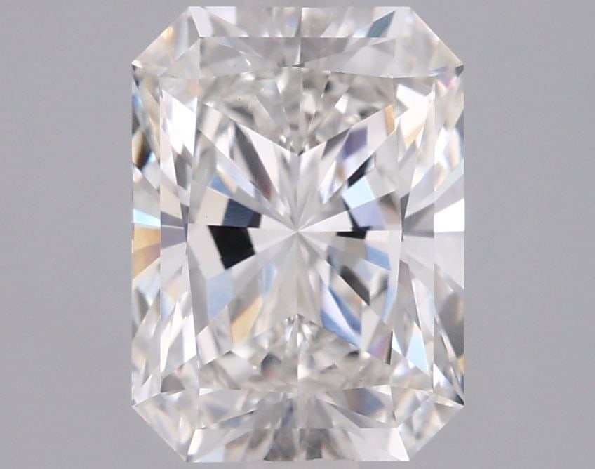 Loose Diamond - RADIANT 2.01ct G VS1: Loose Diamond - RADIANT 2.01ct G VS1 Source: This is a real non-mined Diamond that has been grown in a lab Shape: RADIANT Carats: 2.01 Color: G Clarity: VS1 Certification: NONE Video: