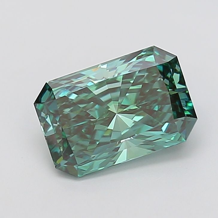 Loose Diamond - RADIANT 3.01ct Fancy Vivid Green VVS2: Loose Diamond - RADIANT 3.01ct Fancy Vivid Green VVS2 Source: This is a real non-mined Diamond that has been grown in a lab Shape: RADIANT Carats: 3.01 Color: Fancy Vivid Green Certification: IGI Vide