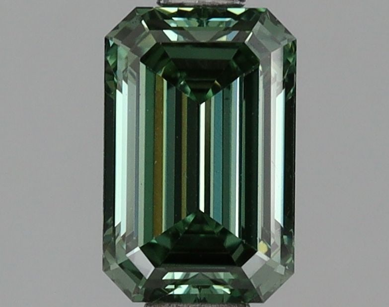 Loose Diamond - EMERALD 1.1ct Fancy Green VS1: Loose Diamond - EMERALD 1.1ct Fancy Green VS1 Source: This is a real non-mined Diamond that has been grown in a lab Shape: EMERALD Carats: 1.1 Color: Fancy Green Certification: NONE Video: