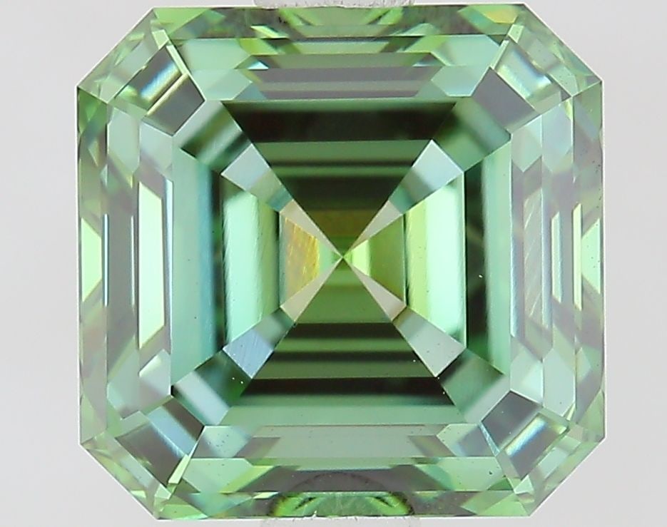 Loose Diamond - ASSCHER 2.09ct Fancy Vivid Green VVS2: Loose Diamond - ASSCHER 2.09ct Fancy Vivid Green VVS2 Source: This is a real non-mined Diamond that has been grown in a lab Shape: ASSCHER Carats: 2.09 Color: Fancy Vivid Green Certification: IGI Vide
