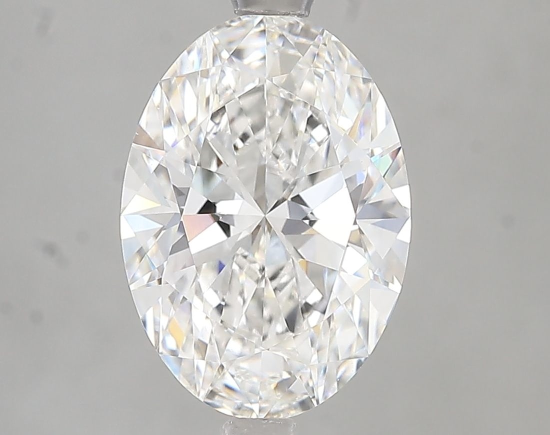 Loose Diamond - OVAL 3.06ct E VVS1: Loose Diamond - OVAL 3.06ct E VVS1 Source: This is a real non-mined Diamond that has been grown in a lab Shape: OVAL Carats: 3.06 Color: E Clarity: VVS1 Certification: IGI Video: