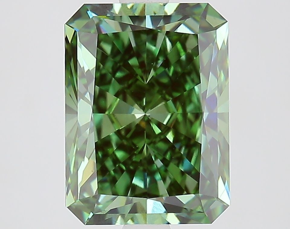 Loose Diamond - RADIANT 3.02ct Fancy Vivid Green VS1: Loose Diamond - RADIANT 3.02ct Fancy Vivid Green VS1 Source: This is a real non-mined Diamond that has been grown in a lab Shape: RADIANT Carats: 3.02 Color: Fancy Vivid Green Certification: IGI Video