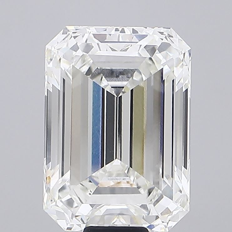 Loose Diamond - EMERALD 20.05ct F VVS1: Loose Diamond - EMERALD 20.05ct F VVS1 Source: This is a real non-mined Diamond that has been grown in a lab Shape: EMERALD Carats: 20.05 Color: F Clarity: VVS1 Certification: IGI Video: