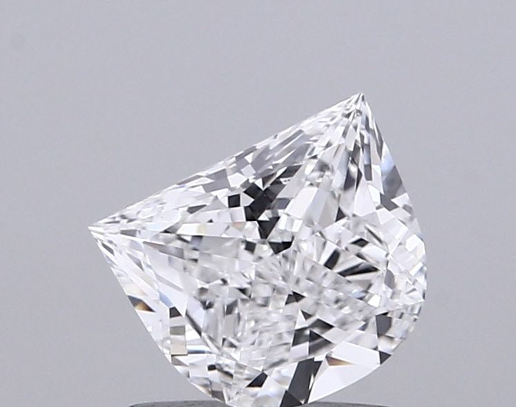 Loose Diamond - HALF MOON 1.09ct E VS1: Loose Diamond - HALF MOON 1.09ct E VS1 Source: This is a real non-mined Diamond that has been grown in a lab Shape: HALF MOON Carats: 1.09 Color: E Clarity: VS1 Certification: IGI Video: